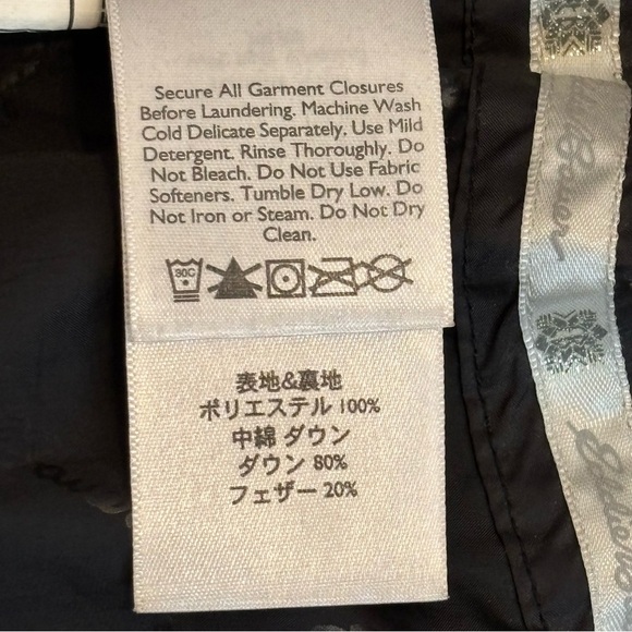 Eddie Bauer 650 Fill Power Goose Down
Puffer Vest Black Women’s Medium - Picture 13 of 14